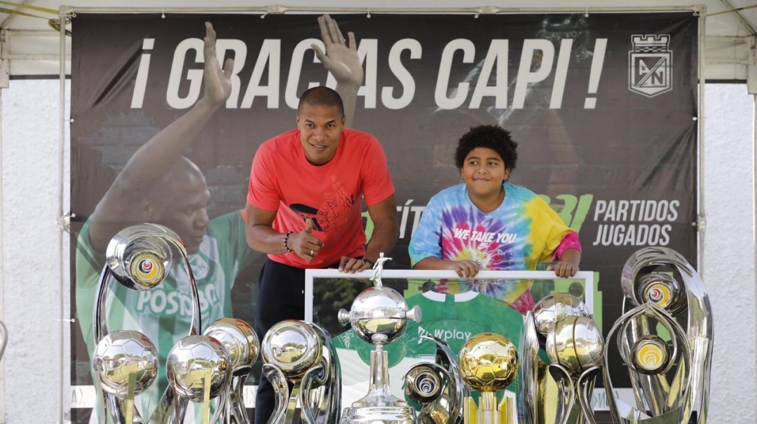 "Bendecido si llego a terminar mi carrera en Once Caldas" A. Henriquez
