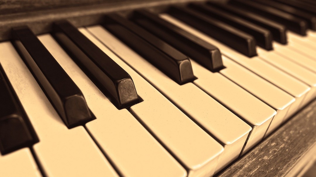 El piano fue la primera donación del banco de instrumentos