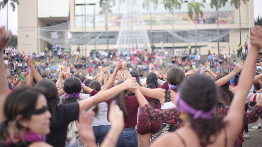 La ola morada latinoamericana llegó a Pereira y se tomó el Paro Nacional