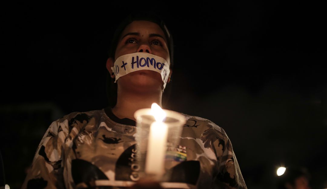 Discriminación a población LGBTI en Pereira: Convocan a 'besatón' en Pereira como rechazo a discriminación a mujer LGBTI