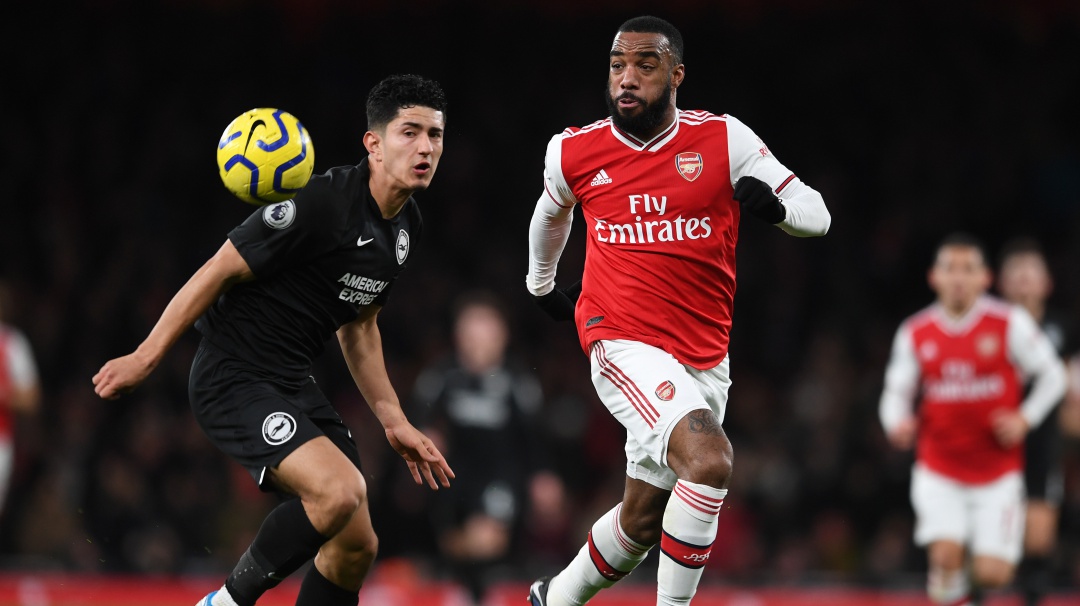El Arsenal de Ljunberg se estrenó con derrota en casa