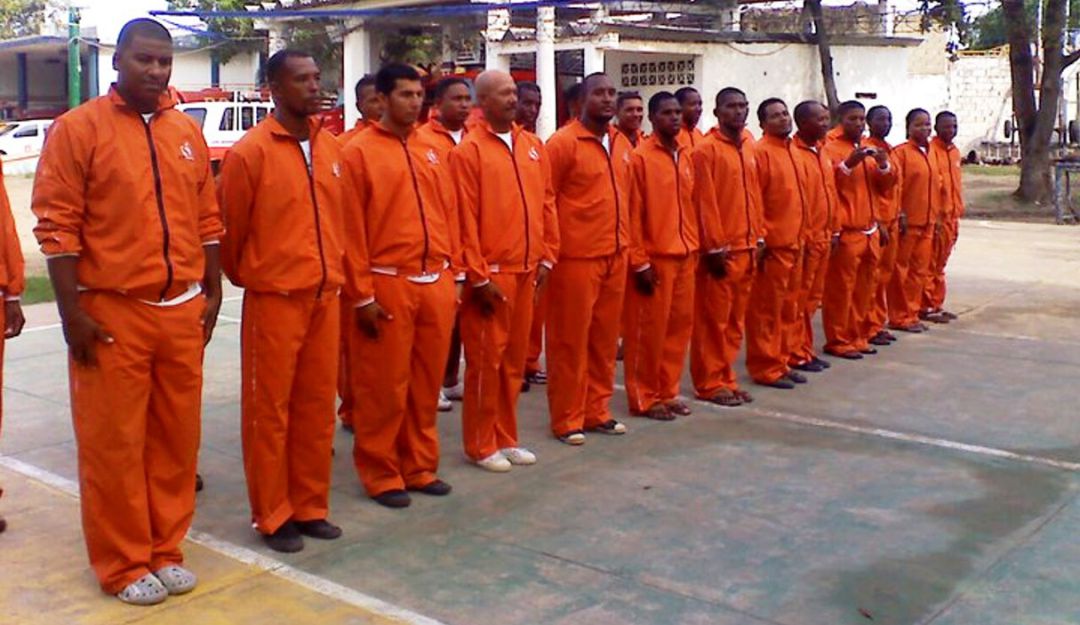 Salvavidas de Cartagena: Salvavidas de Cartagena ya cuentan con estabilidad laboral