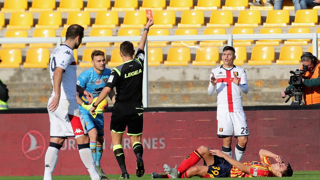 Agudelo fue expulsado en el vibrante empate entre Lecce y Genoa