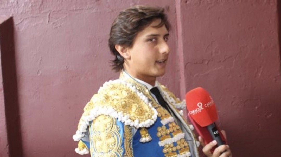 Con figurones abrirá la temporada taurina en la feria de Cali