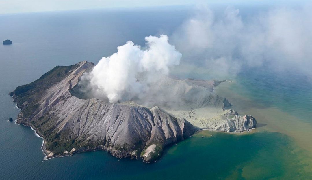 Nueva Zelanda, Volcán, Muertos, Heridos, White Island: Erupción de volcán en Nueva Zelanda deja múltiples heridos
