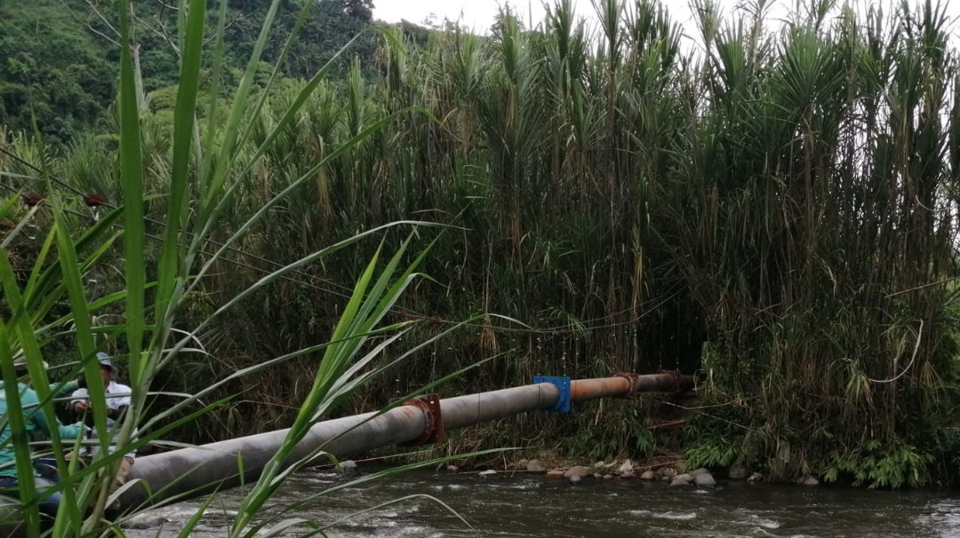 15 días sin agua en zona rural de La Tebaida y El Caimo, tubo fue arreglado