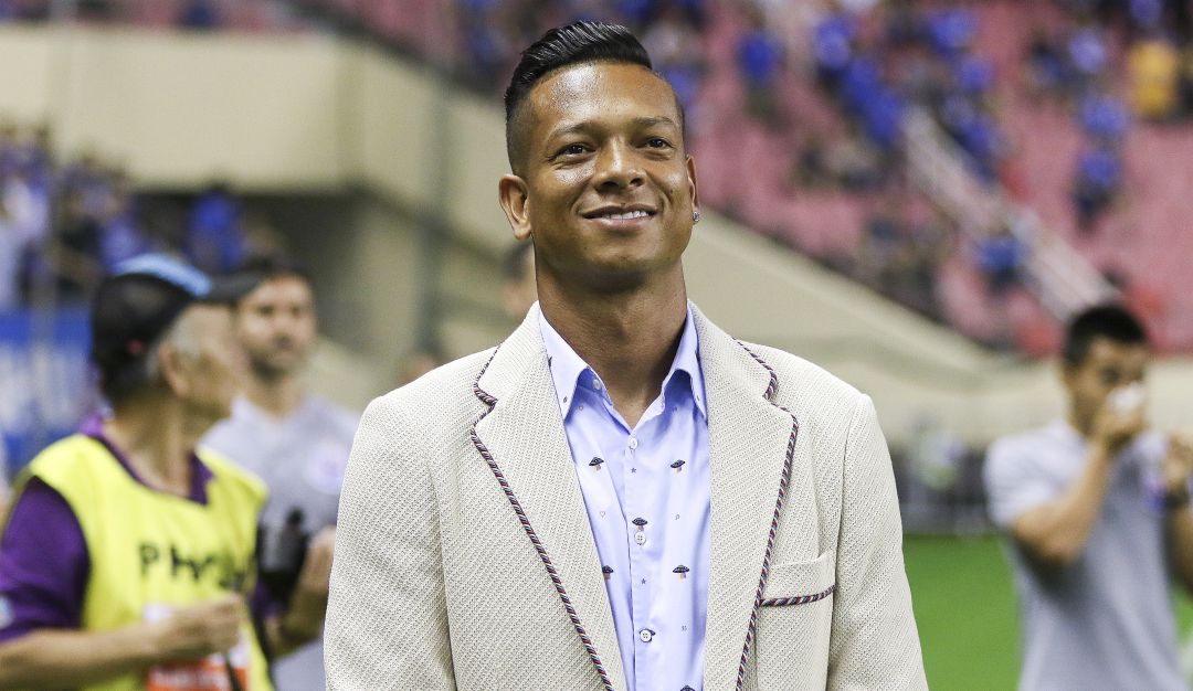 CR Vasco da Gama Freddy Guarín Brasileirao: Guarín es la sensación: Así se ganó un tiro libre el colombiano