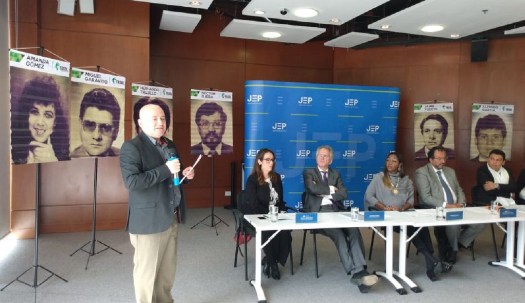 Carlos Lozada pide perdón por masacre de Usme contra comisión judicial