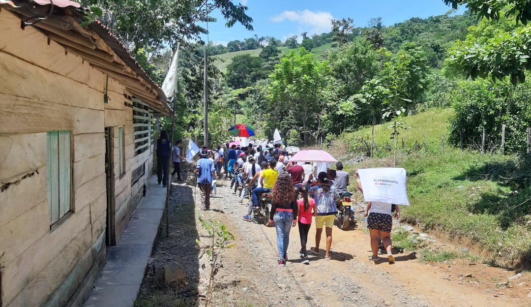 Desplazamientos en Antioquia: Caucasia y El Bagre en alerta por un posible desplazamiento Desplazamientos en Antioquia: Caucasia y El Bagre en alerta por un posible desplazamiento