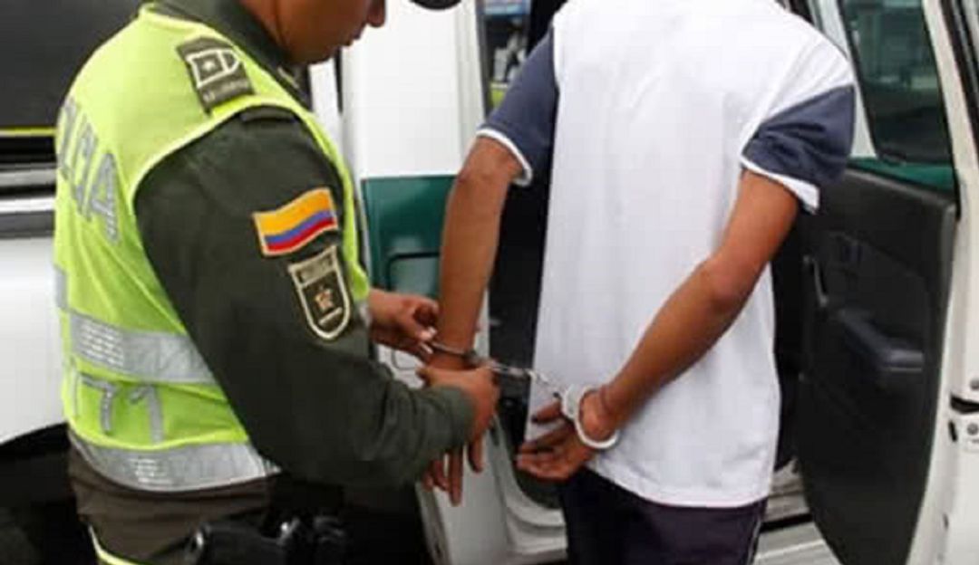 Policías capturados: Capturan a cinco Policías por presunta responsabilidad en fuga de presos