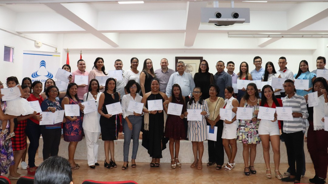 Clausuran la segunda versión de la Escuela Detallista de Cartagena