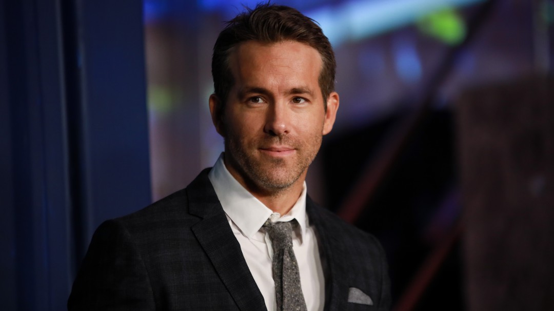 ¡Se salvó de un golpe! Esto le ocurrió al actor Ryan Reynolds