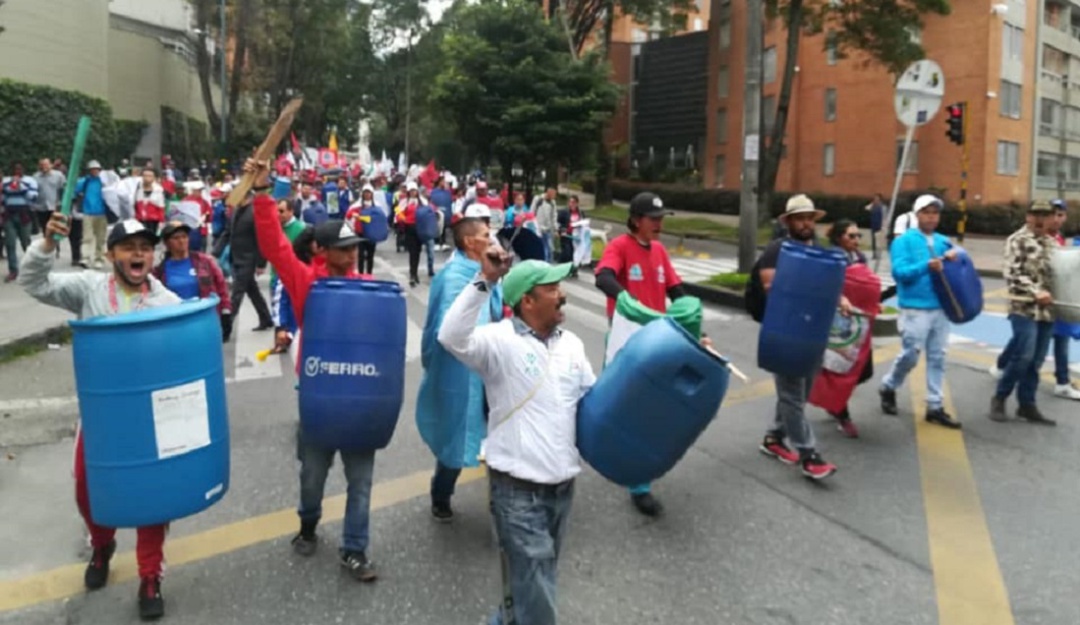 Marcha recicladores Bogotá: ¡Ya le protestan! Gremio de recicladores reclaman a Claudia López