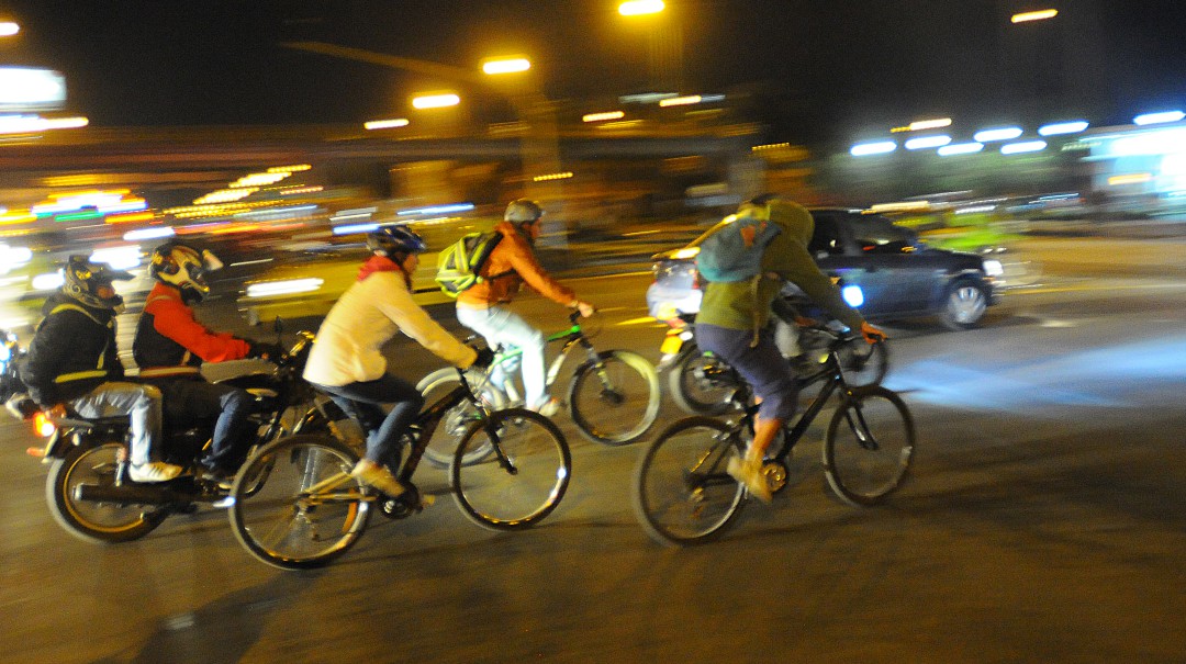 Tenga en cuenta las recomendaciones de seguridad para la ciclovía nocturna