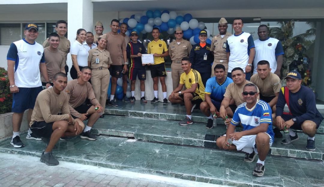 Armada de Colombia: Armada conmemoró Día Internacional de los Derechos Humanos en Cartagena