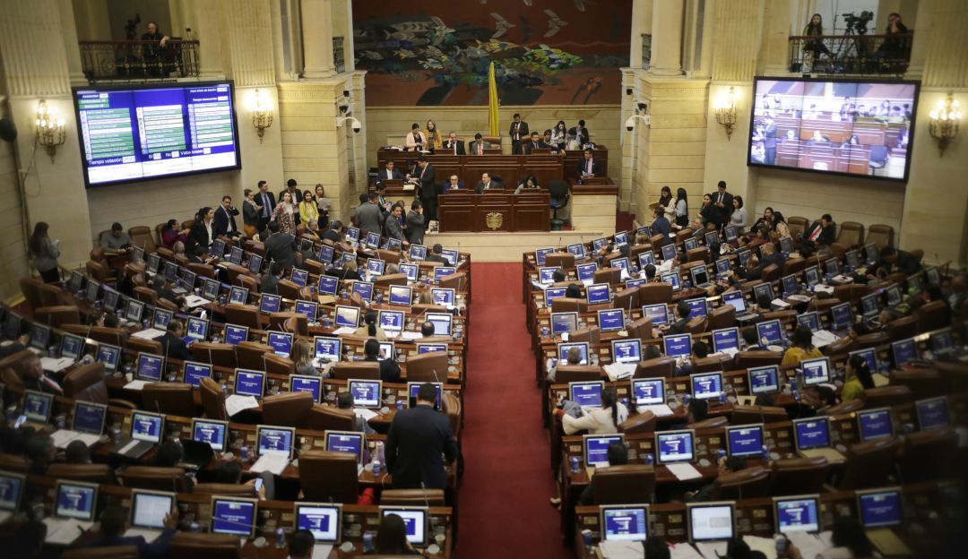 Proyecto casa por cárcel: Proyecto que elimina la casa por cárcel avanza en el Congreso