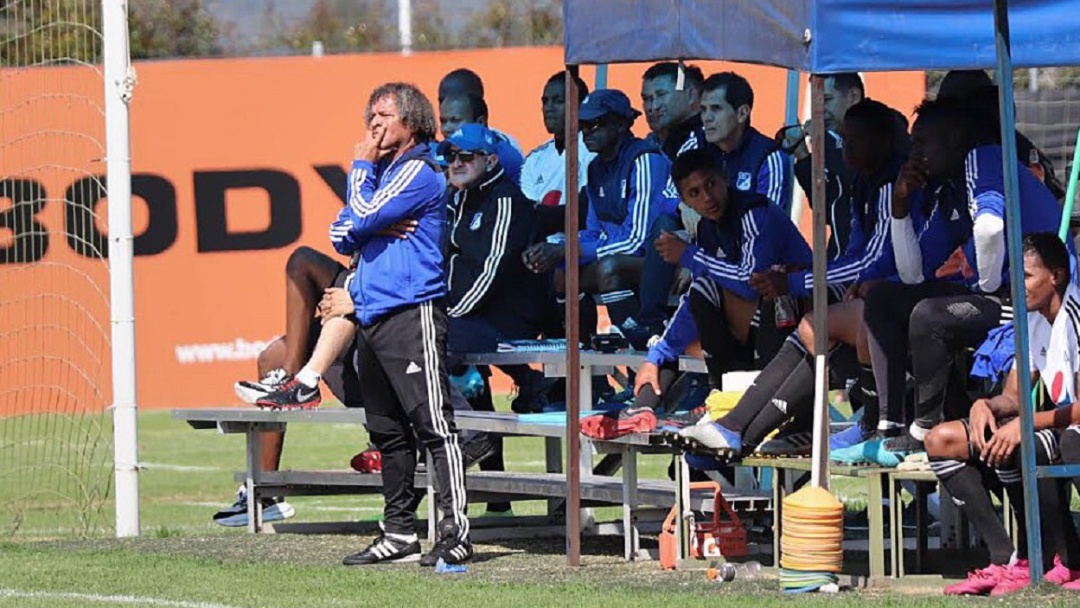 Gamero dirigió sus primeros partidos en Millonarios con goleadas