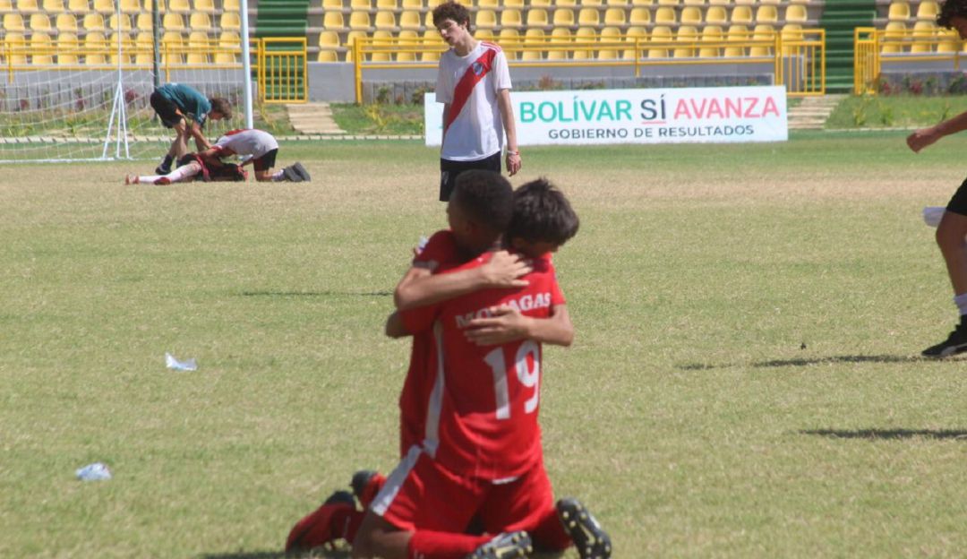 Mundialito de clubes de Cartagena: El Mundialito de fútbol de Cartagena coronó a sus campeones