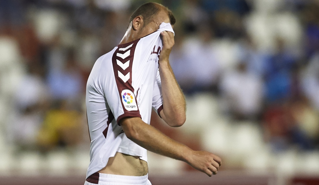 Puto Nazi hinchas Rayo Vallecano: Suspenden juego en España por gritos de "Puto Nazi" de afición a un jugador