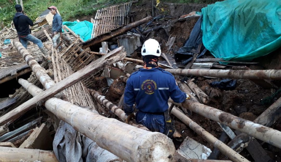 Lluvias en Tolima: Lluvias ocasionan emergencias en Tolima.