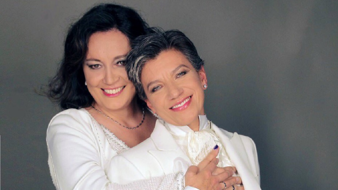 Con emotivo mensaje Claudia López celebró su matrimonio con Angélica