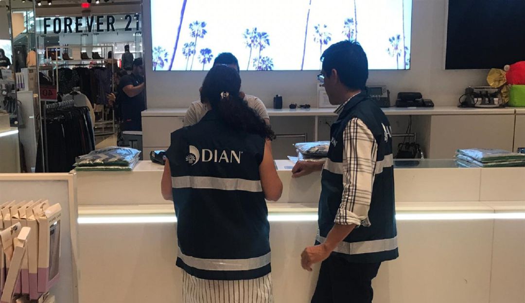 BUCARAMANGA SANTANDER DIAN COMERCIA FACTURAS CIERRE NEGOCIOS: Dian cerró varios negocios por no expedir facturas