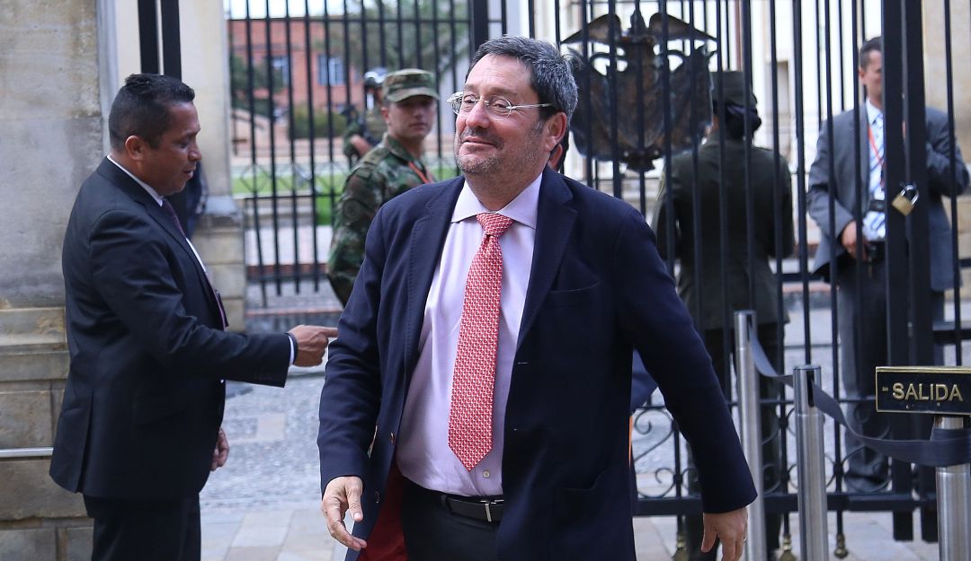 Embajador en EE.UU. habla de Maduro y Walmart: Francisco Santos: la región ha subestimado la superviviencia de Maduro