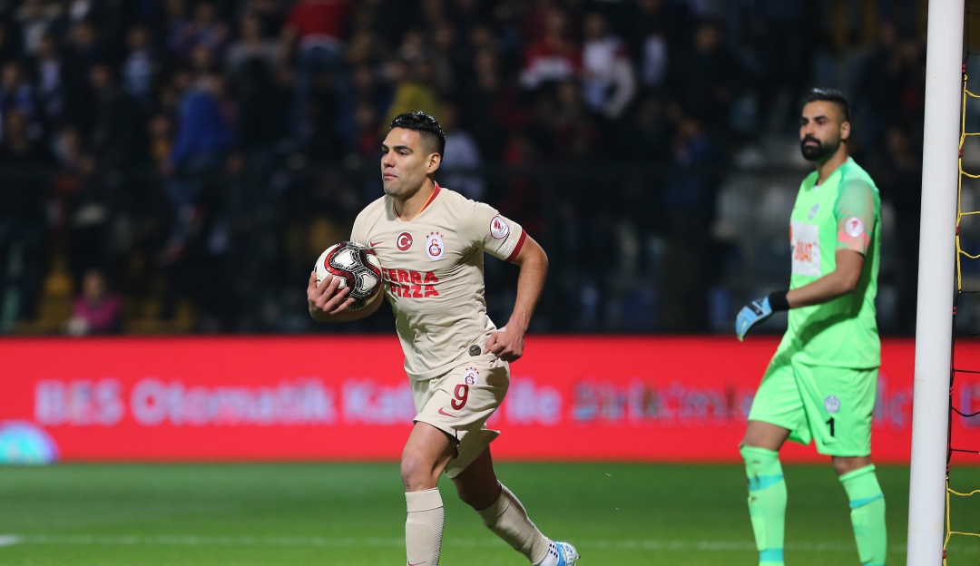 Pasaron 3 meses y 4 días para que Falcao volviera al gol con Galatasaray