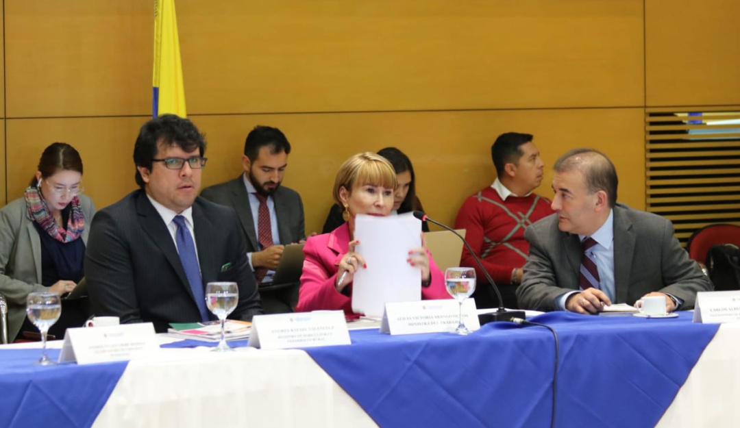 Salario mínimo para el 2020 sigue en discusión: Mesa de concertación del Salario Mínimo se levantó sin acuerdo