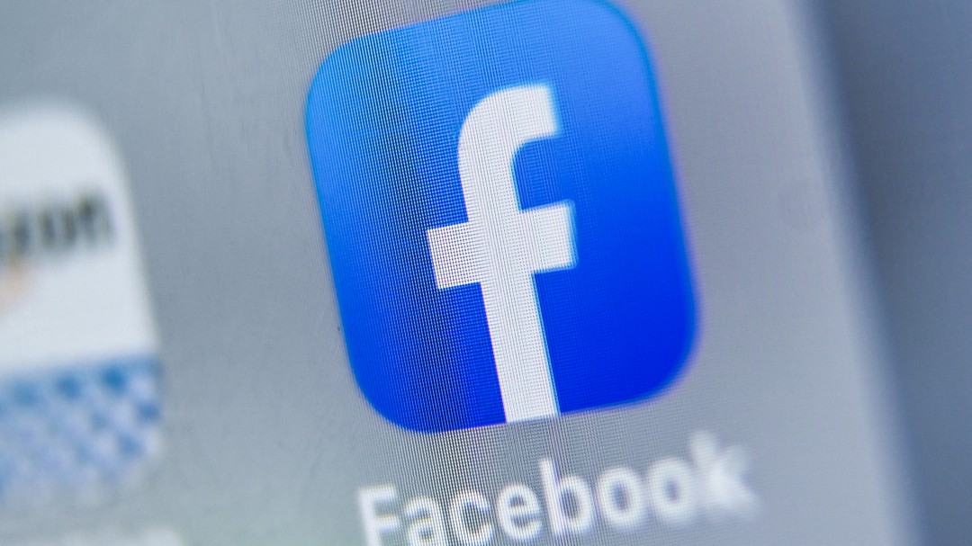 Facebook examina filtración de base de datos de millones de usuarios