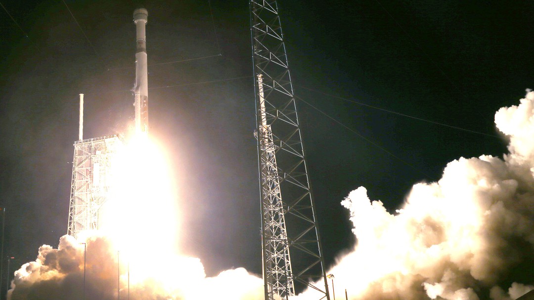 Fracasa primera misión de cápsula espacial sin astronauta a bordo