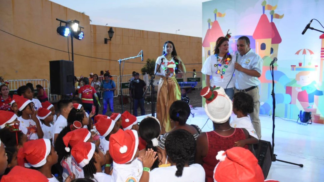 Gestora Social del distrito celebró la navidad con los niños de Cartagena