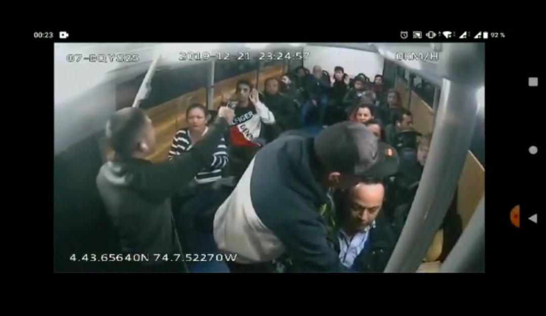 Recompensa por ladrones de flotas a la salida de Bogotá: Ofrecen recompensa por asaltantes de buses intermunicipales en Cundinamarca