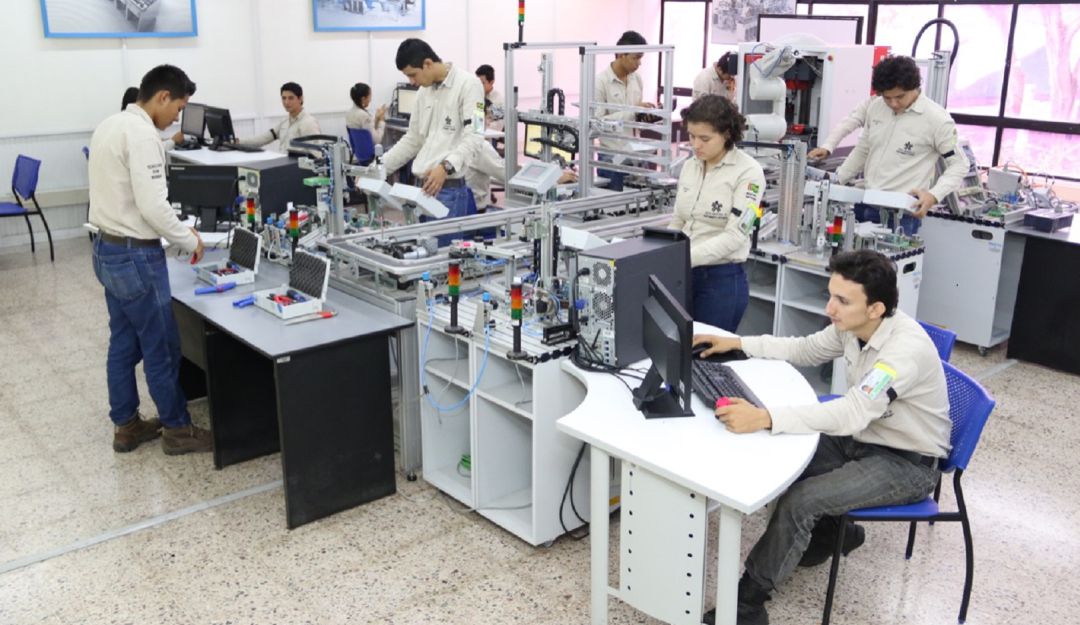 SENA EDUCACIÓN SANTANDER BUCARAMANGA TRABAJO EMPLEO: Sena formó 440 mil personas en Santander