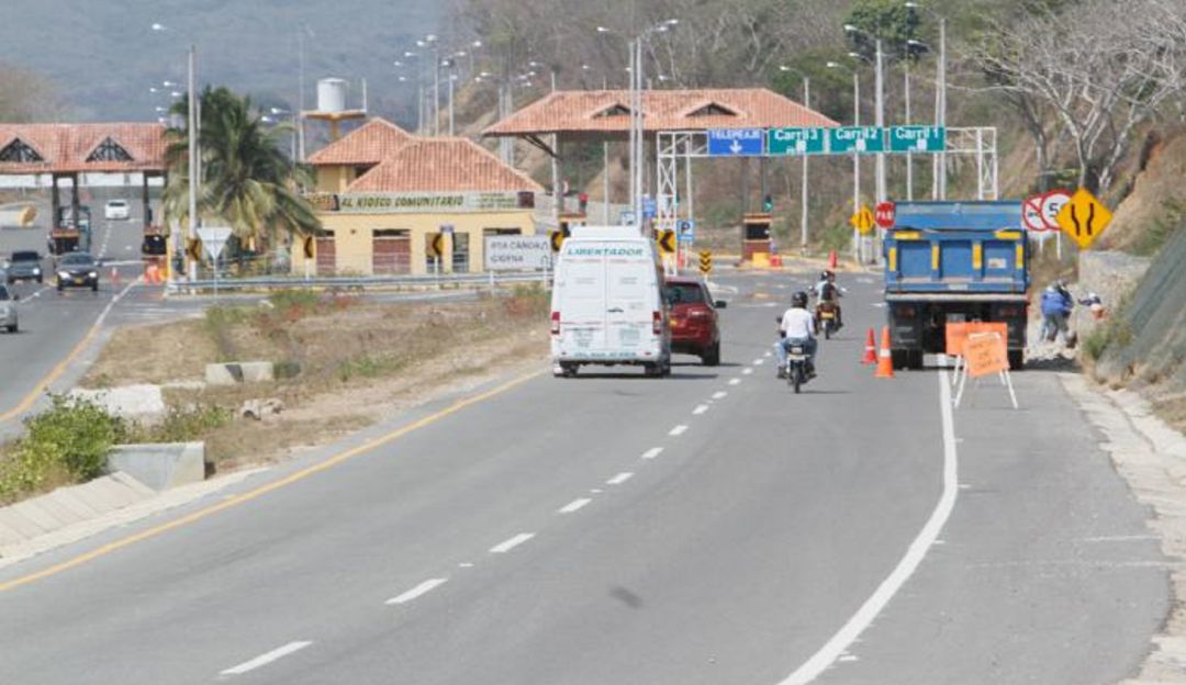 Accidente de tránsito Vía al Mar Cartagena Barranquilla un muerto un herido: Accidente de tránsito en la Vía al Mar deja un muerto y un herido