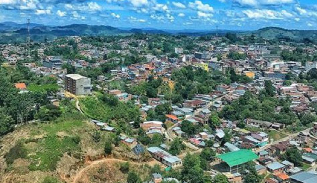 Ataque armado menor asesinada en Segovia Antioquia, tres heridos: Una menor de ocho años murió durante un ataque armado en Segovia, Antioquia