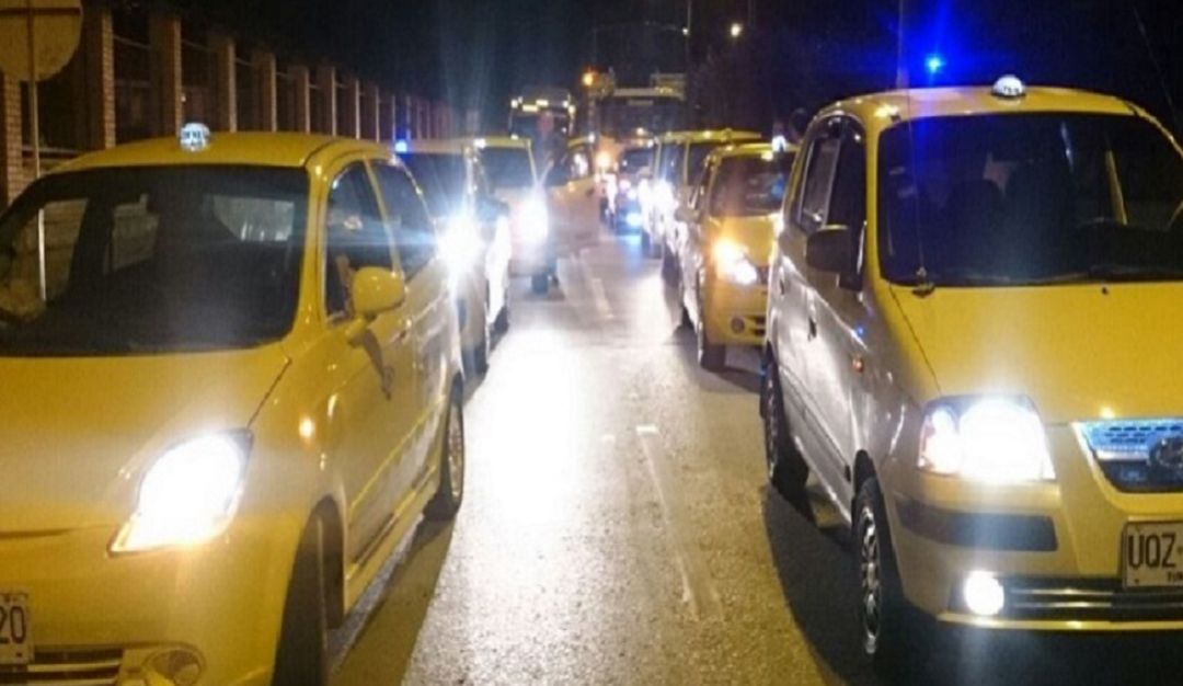 Taxistas rechazan que pico y placa solo continué para transporte público: Taxistas rechazan que pico y placa solo continúe para transporte público