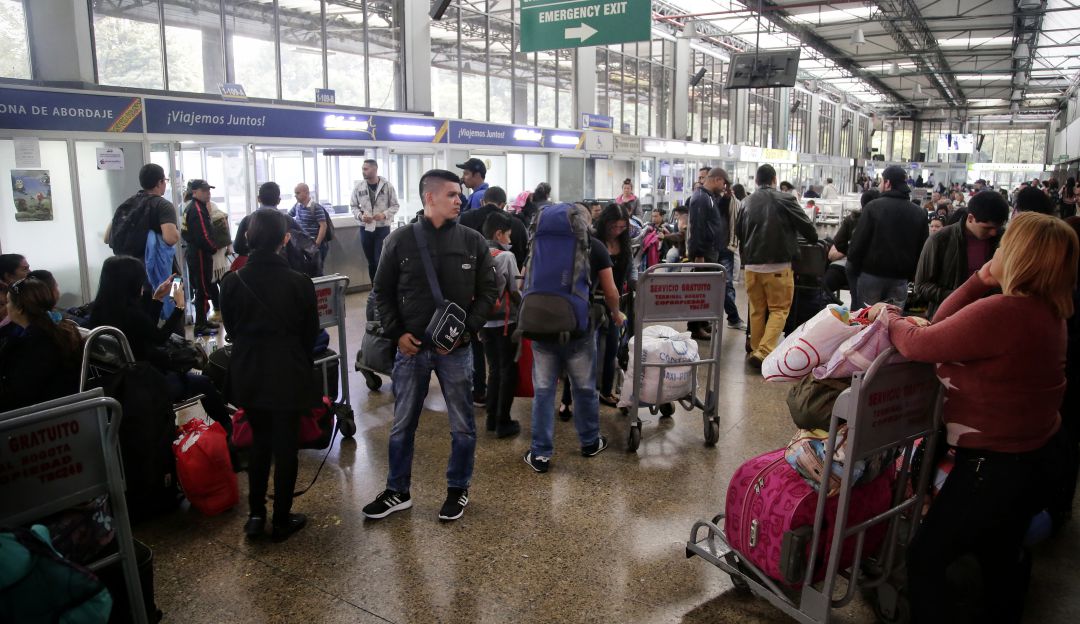15 mil viajeros se movilizan a diario desde Santa Marta por la temporada