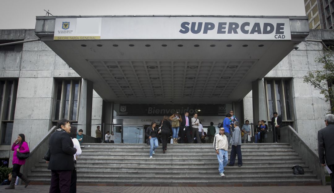 Noticias Bogotá: Distrito suspende plan piloto en SuperCADES de Bosa y Kennedy