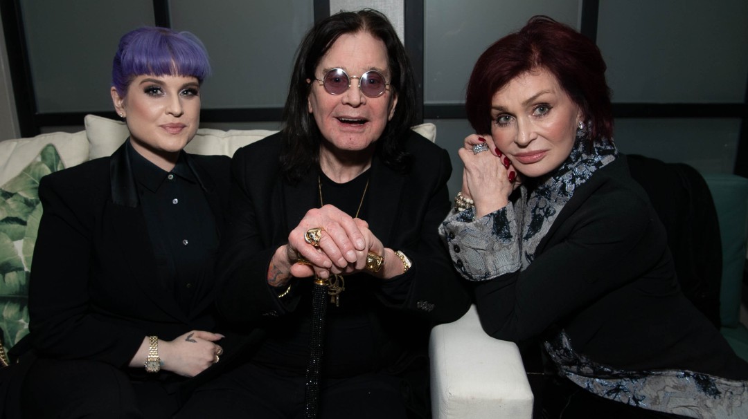 Kelly Osbourne desmintió rumores sobre mal estado de salud de su padre