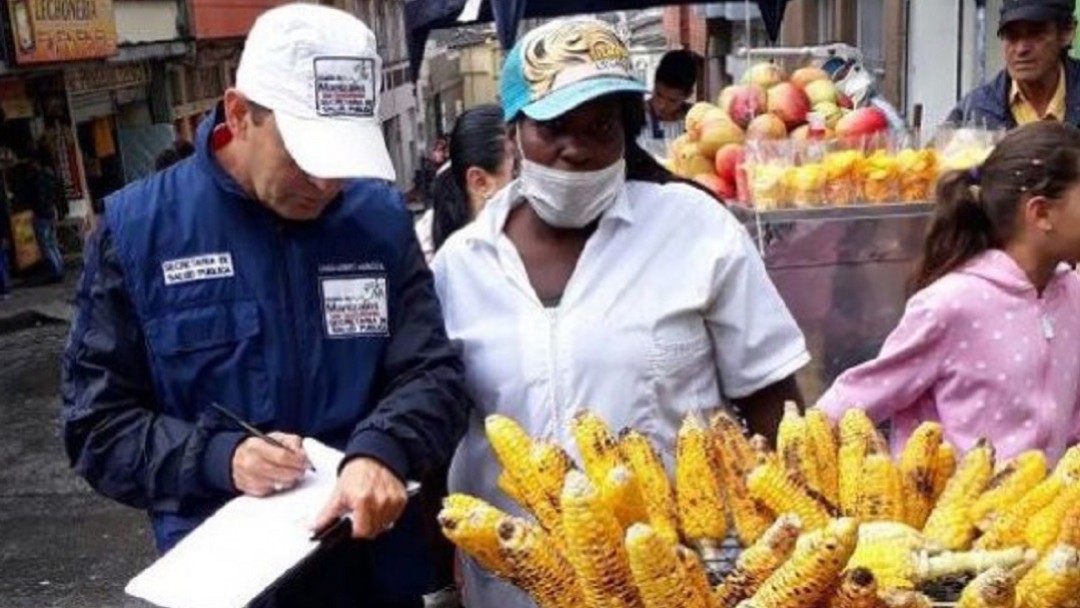 En la Feria vendedores de comida deben certificarse