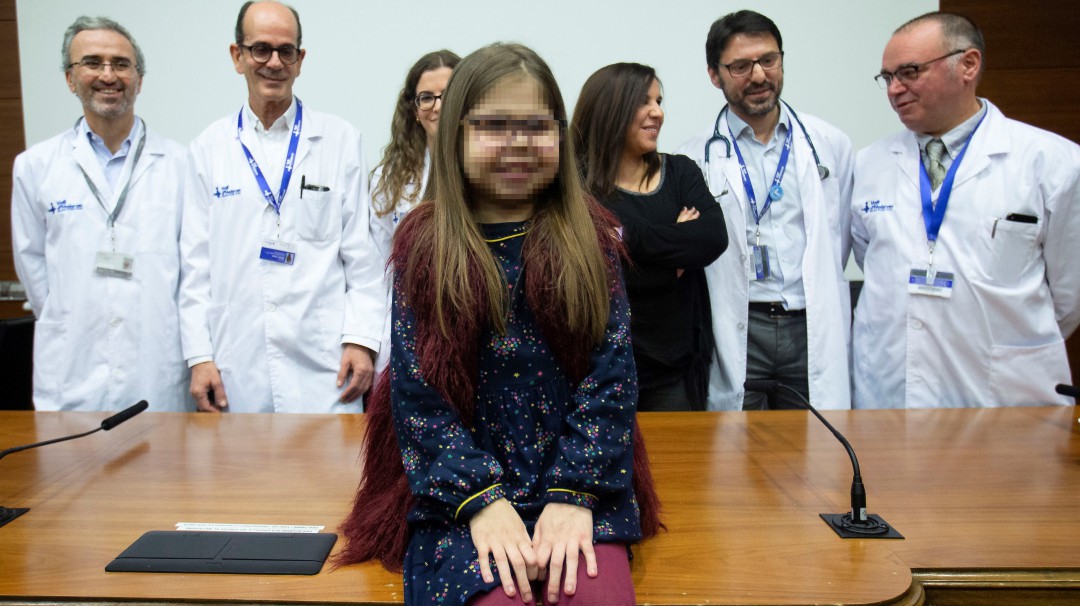 Una niña de diez años, primera persona triple trasplantada en España