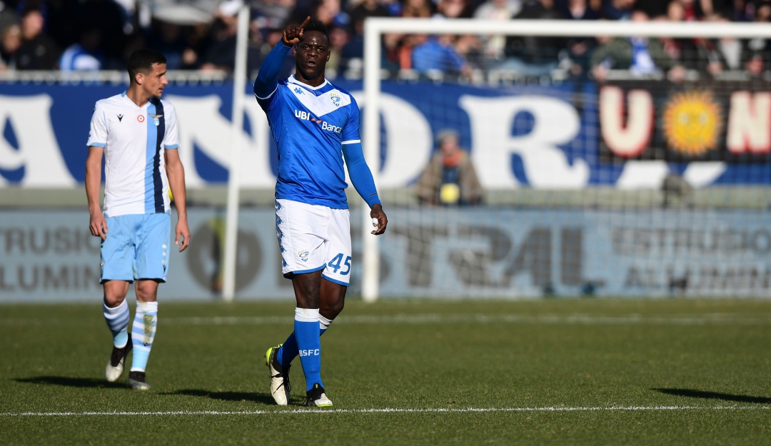 Mario Balotelli década gol Serie A: Balotelli, segunda década consecutiva marcando el primer gol en la Serie A