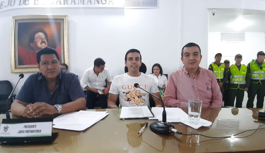 BUCARAMANGA CONCEJO MESA DIRECTIVA ELECCIÓN CONSERVADORES: Autónomos ganó primer pulso en concejo de Bucaramanga