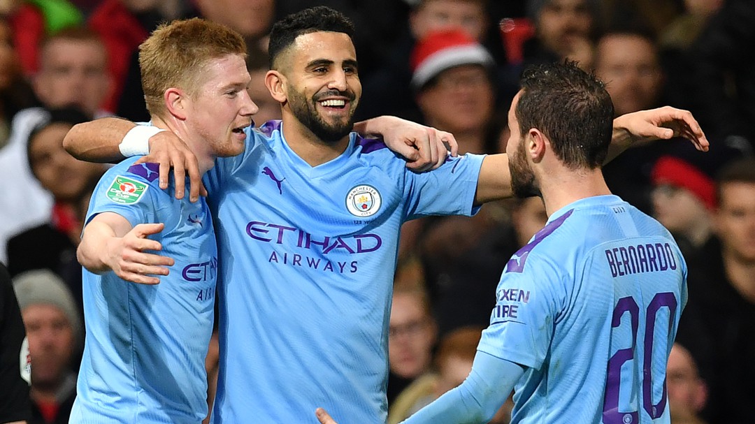 El City de Guardiola asalta el 'Teatro de los sueños' y noquea al United