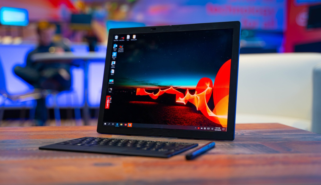 Lenovo computador flexible: ThinkPad X1 Fold, la incursión de Lenovo con pantallas flexibles