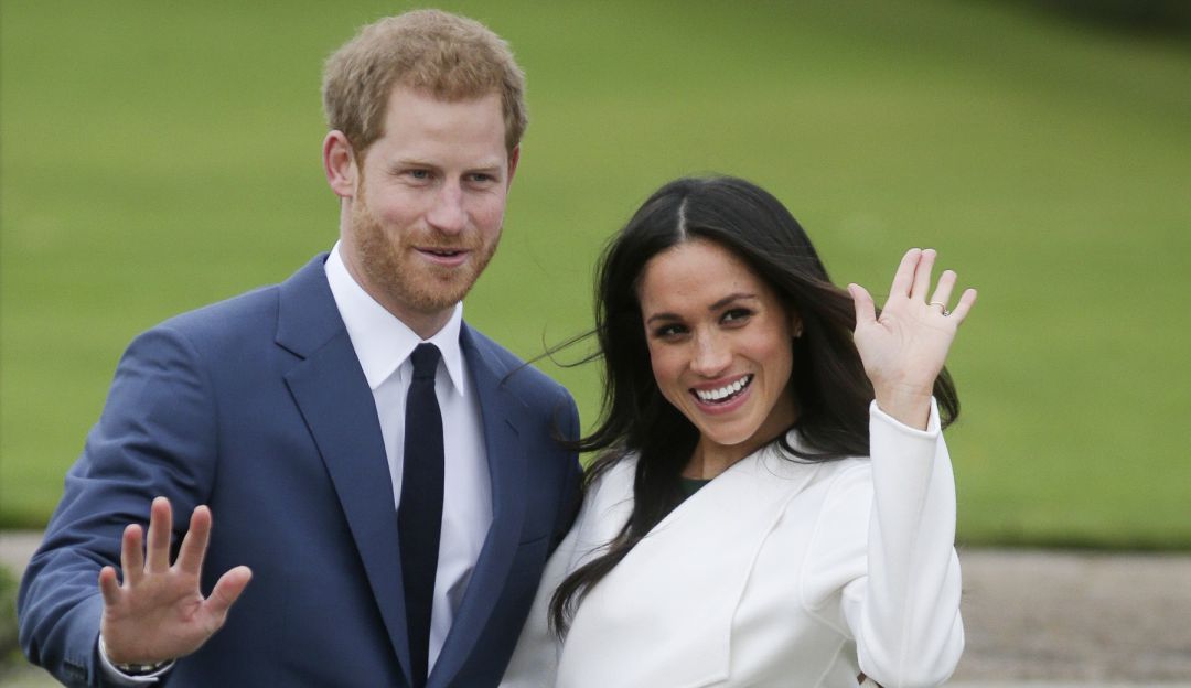 Harry y Meghan renuncian a sus funciones de primer rango en la monarquía: Enrique y Meghan renuncian a sus funciones de primer rango en la monarquía