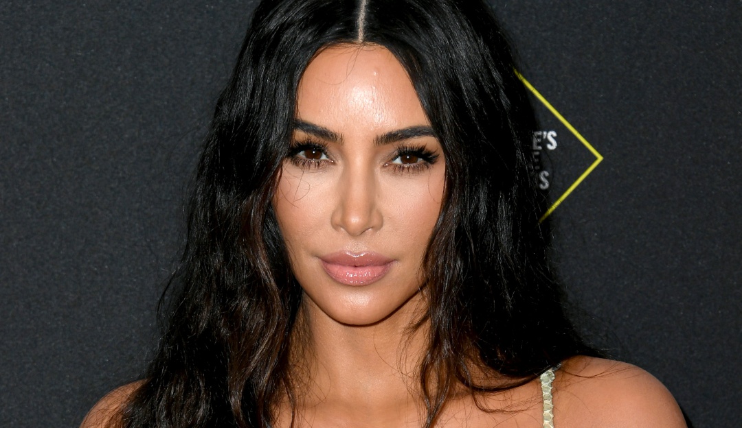 Kim Kardashian ropa interior: ¡En ropa interior! Así es el primer post ardiente de Kim Kardashian en 2020