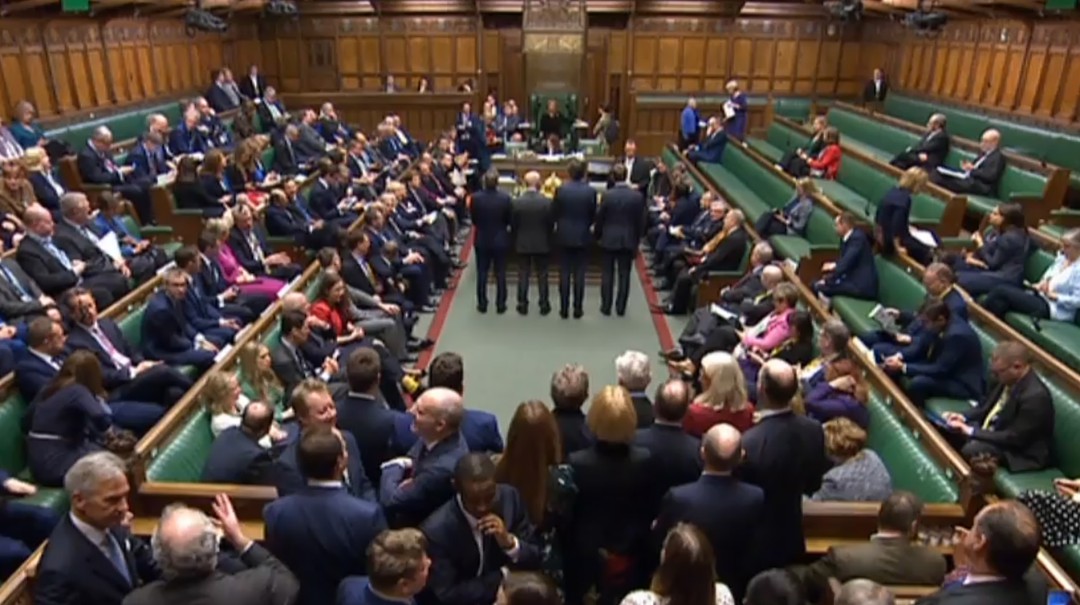 Diputados británicos dan histórica aprobación al Brexit