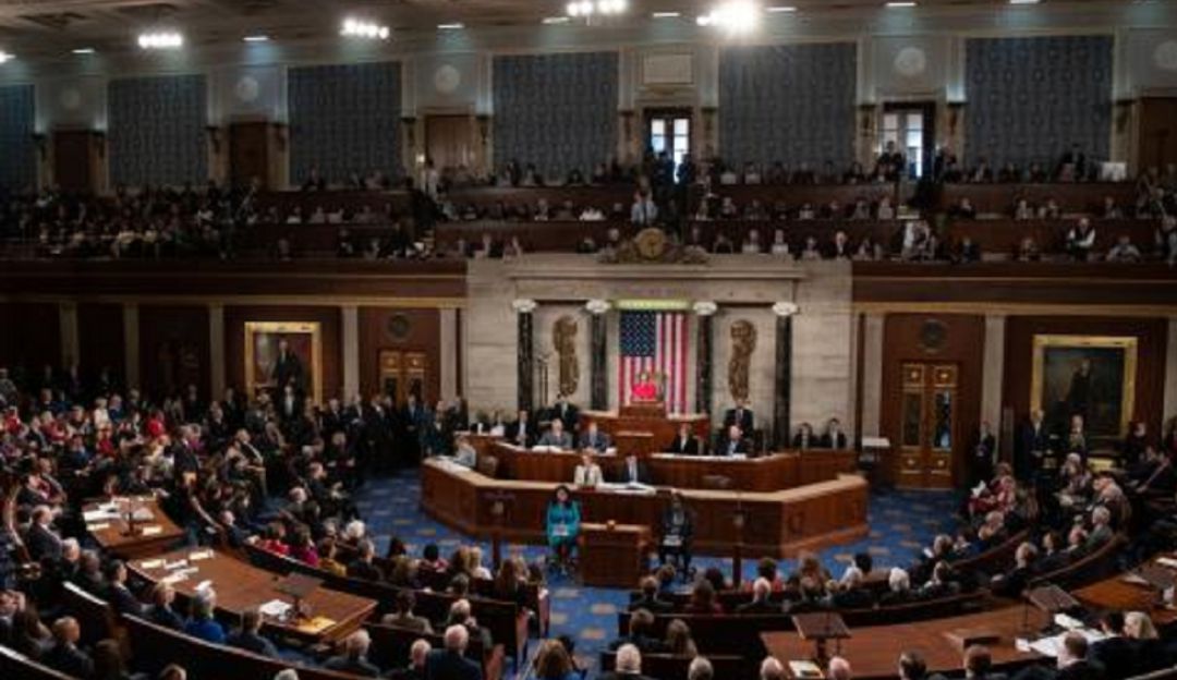 Cámara baja de EEUU aprueba resolución para frenar acción militar de Trump: Cámara baja de EEUU aprueba resolución para frenar acción militar de Trump
